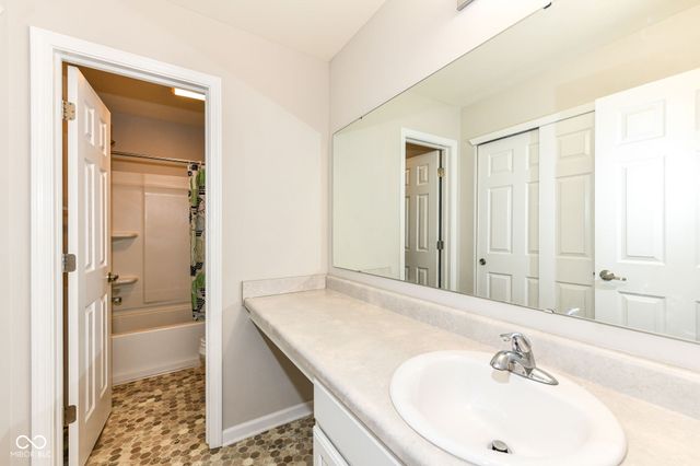9697 Pica Drive, Fishers, IN 46040