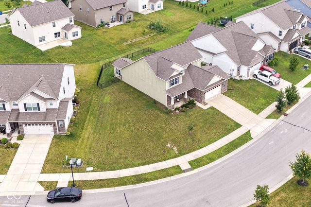 9697 Pica Drive, Fishers, IN 46040