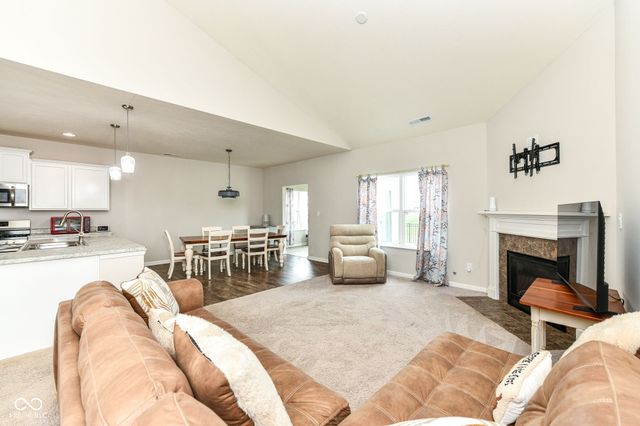 9697 Pica Drive, Fishers, IN 46040