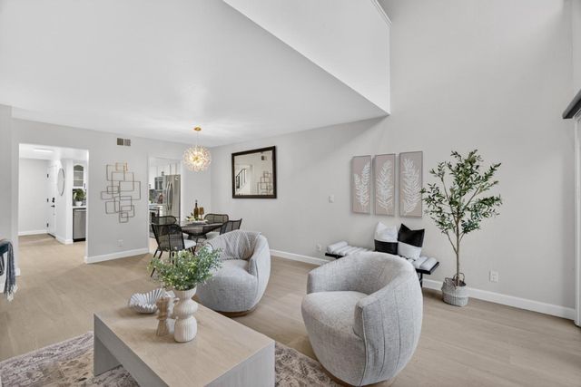 101 Redding Road A4, Campbell, CA 95008