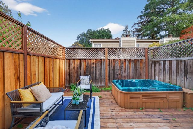 101 Redding Road A4, Campbell, CA 95008