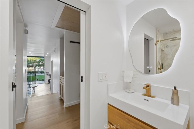 8103 Marina Pacifica N, Long Beach, CA 90803