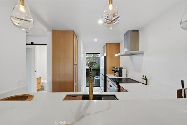 8103 Marina Pacifica N, Long Beach, CA 90803