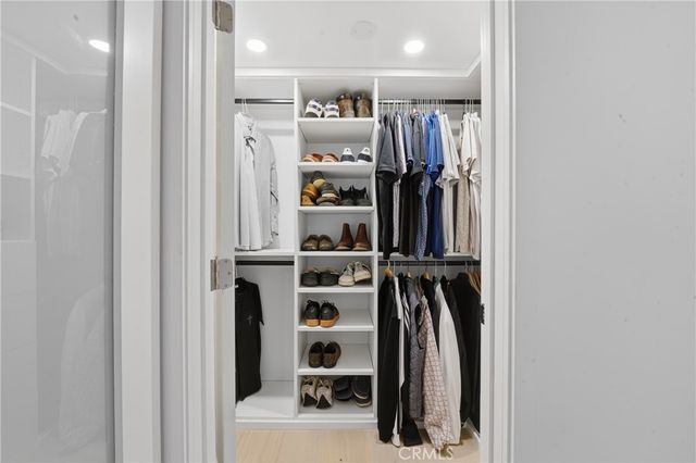 8103 Marina Pacifica N, Long Beach, CA 90803