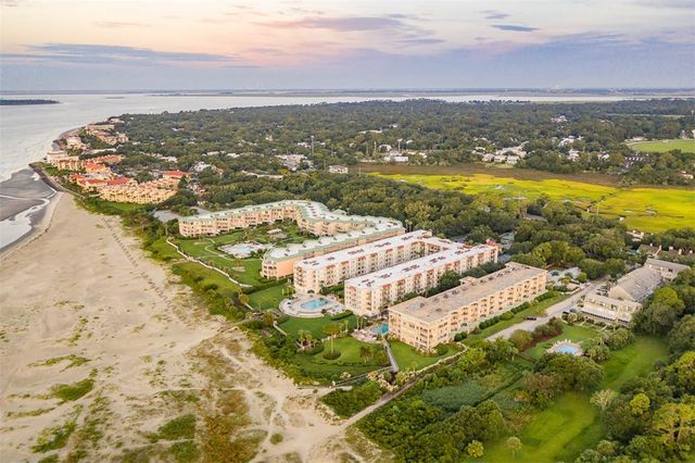 1400 Ocean Blvd 124, St Simons Island, GA 31522