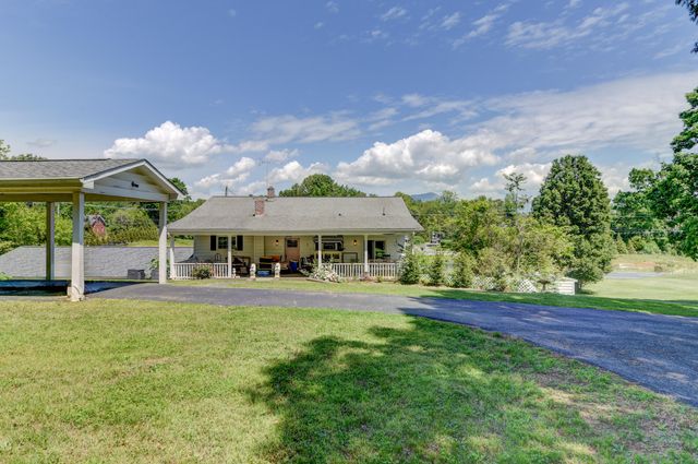 W 2770 Lynchburg Salem Tpke, Bedford, VA 24523