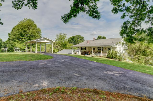 W 2770 Lynchburg Salem Tpke, Bedford, VA 24523