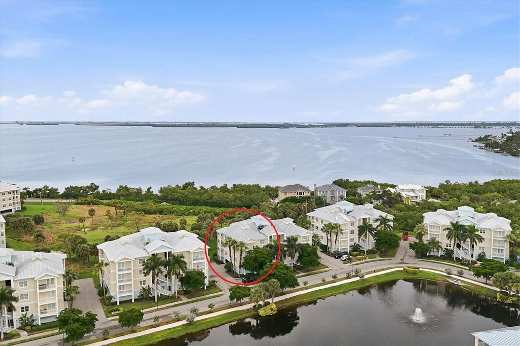 7820 34TH AVENUE W 201, BRADENTON, FL 34209 — exterior