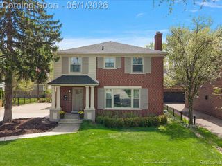 1004 Wimbleton Drive, Birmingham, MI 48009