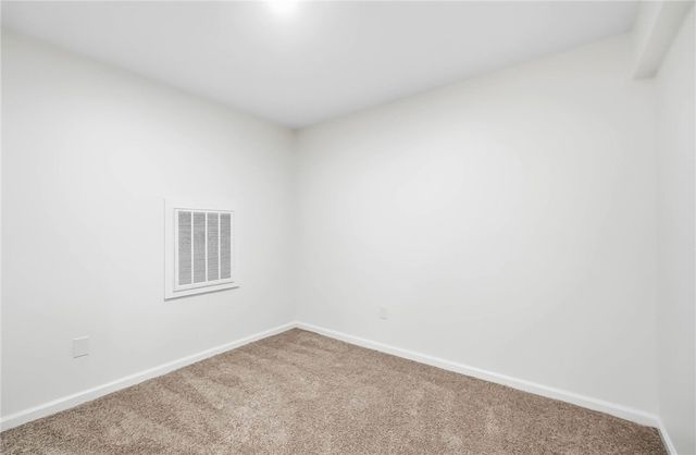 32 Waterford Boulevard, Fairborn, OH 45324