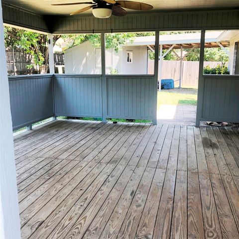 254 Indian Mound Court, Fort Worth, TX 76108