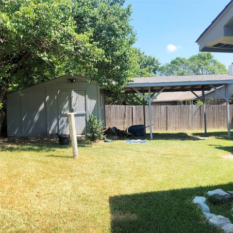 254 Indian Mound Court, Fort Worth, TX 76108