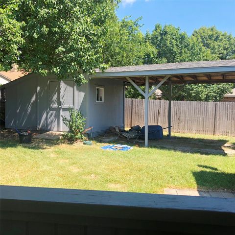 254 Indian Mound Court, Fort Worth, TX 76108