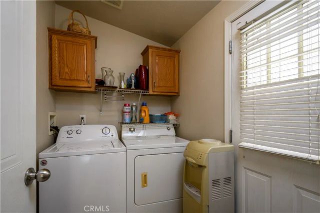 802 Roadrunner Way, Perris, CA 92570
