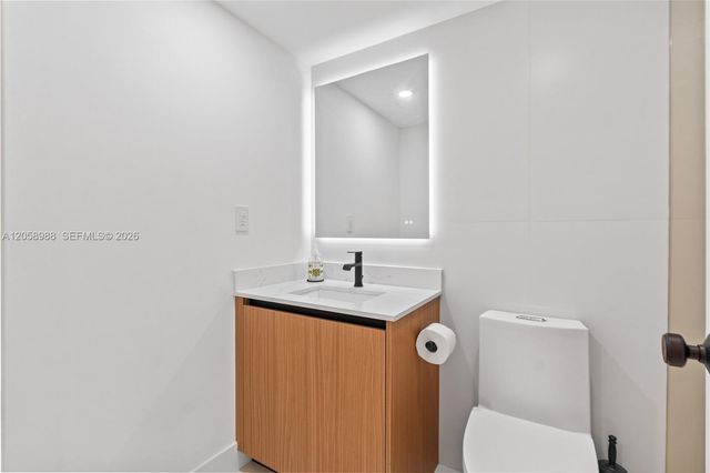 2501 S Ocean Dr 1403, Hollywood, FL 33019