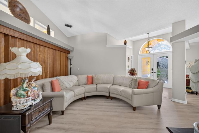 3077 SE GALT, Port St. Lucie, Port St Lucie, FL 34984