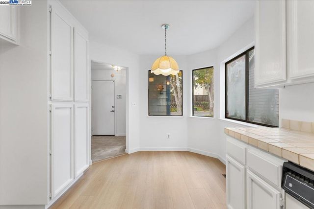 303 Delmonte Way, Pinole, CA 94564