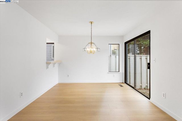 303 Delmonte Way, Pinole, CA 94564