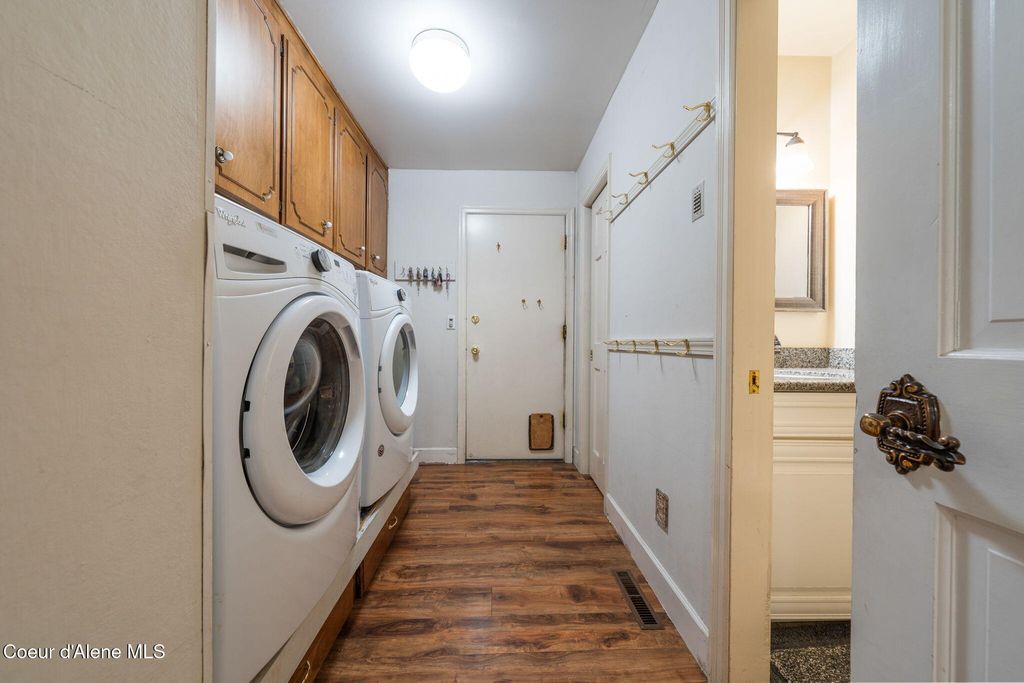 4311 W Center Ln, Spokane, WA 99208 photo 14