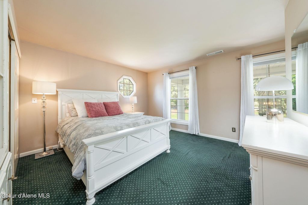 4311 W Center Ln, Spokane, WA 99208 photo 23