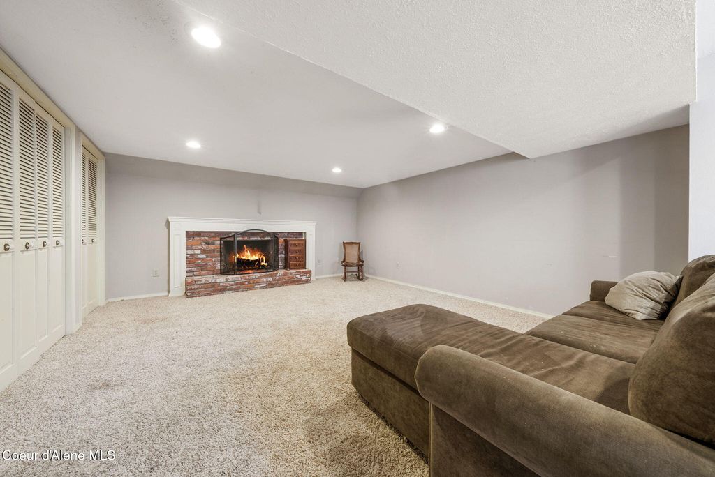 4311 W Center Ln, Spokane, WA 99208 photo 26