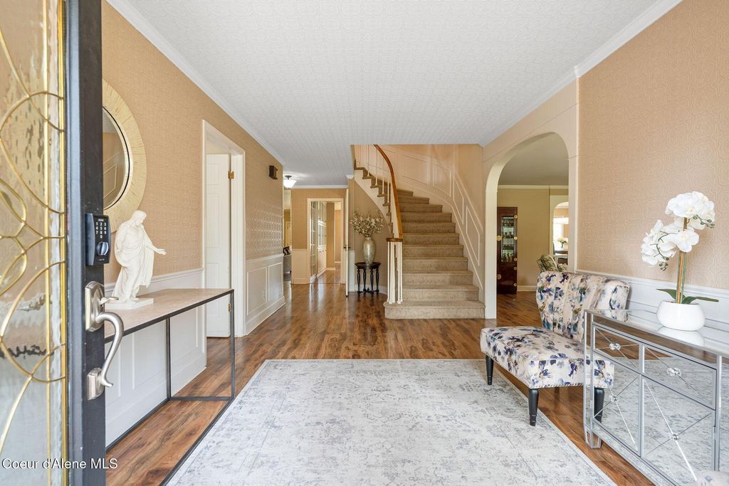 4311 W Center Ln, Spokane, WA 99208 photo 3