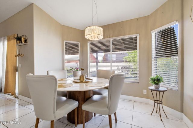 8523 W PALM Lane, Phoenix, AZ 85037