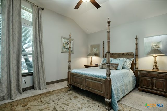 1239 Falling Hills Drive, Georgetown, TX 78628
