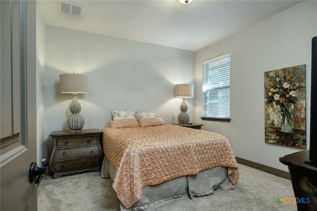 1239 Falling Hills Drive, Georgetown, TX 78628