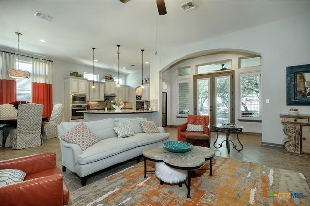 1239 Falling Hills Drive, Georgetown, TX 78628