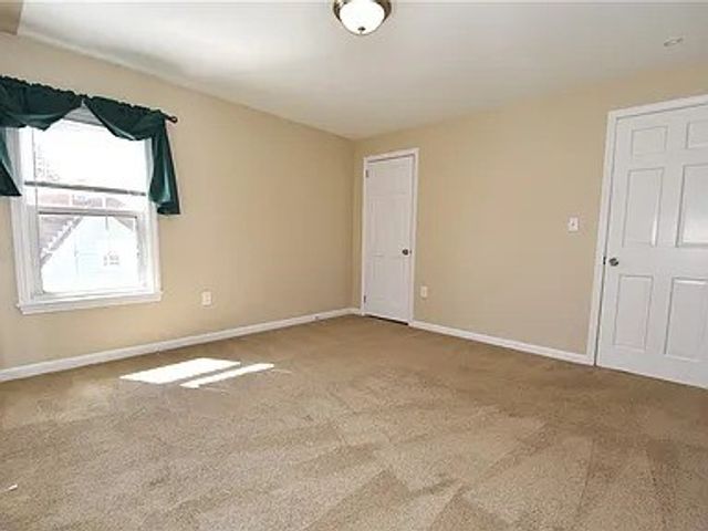 5470 Library Rd, Bethel Park, PA 15102