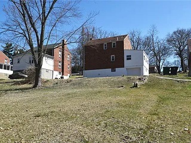 5470 Library Rd, Bethel Park, PA 15102