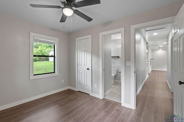 251 CROCKETT ST, Lone Star, TX 75668