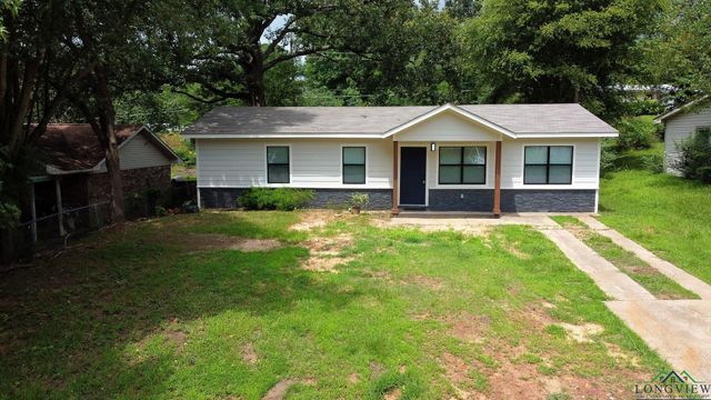 251 CROCKETT ST, Lone Star, TX 75668