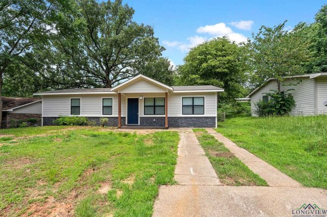 251 CROCKETT ST, Lone Star, TX 75668