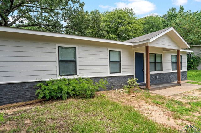 251 CROCKETT ST, Lone Star, TX 75668