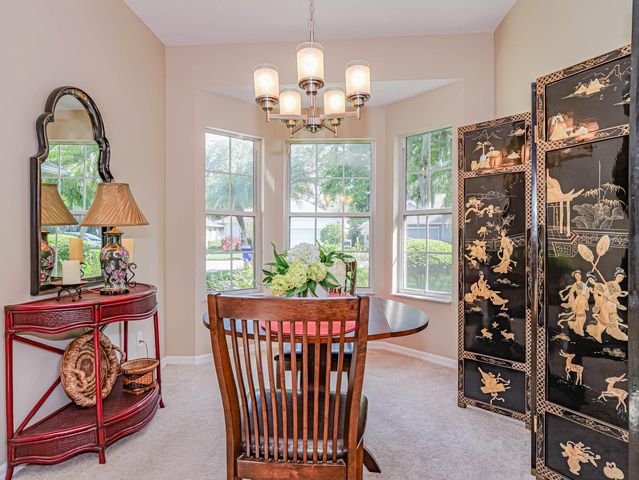 335 Hawthorne Lane, Vero Beach, FL 32962