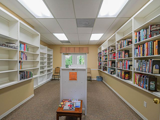 335 Hawthorne Lane, Vero Beach, FL 32962