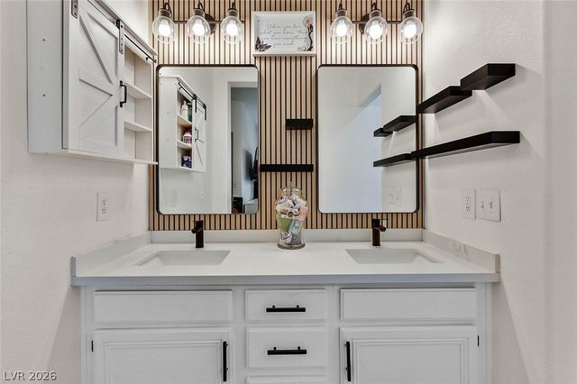10500 Angel Dreams Avenue, Las Vegas, NV 89144