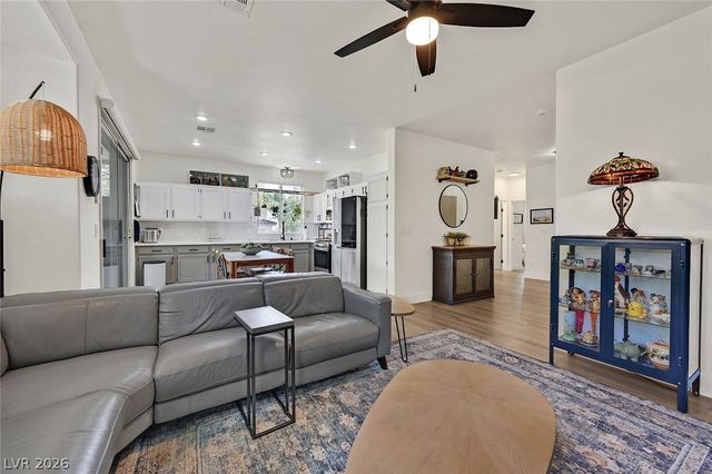 10500 Angel Dreams Avenue, Las Vegas, NV 89144