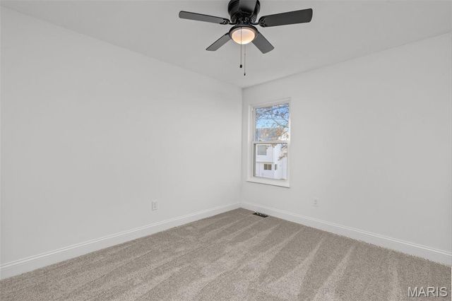 16712 Chesterfield Farms Drive, Chesterfield, MO 63005