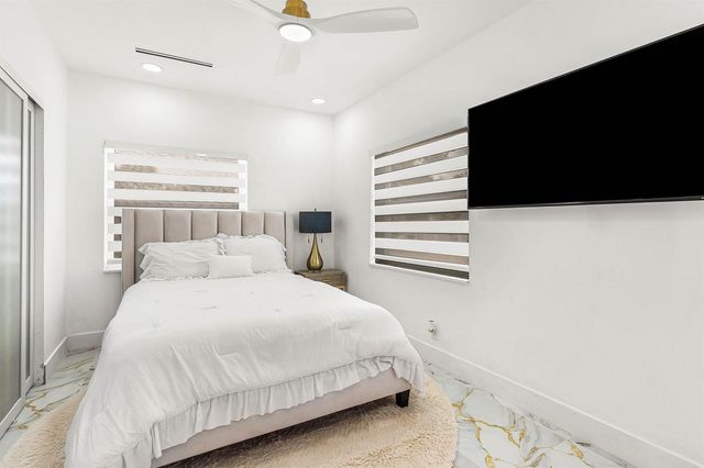 202 SE 4th Street, Delray Beach, FL 33483