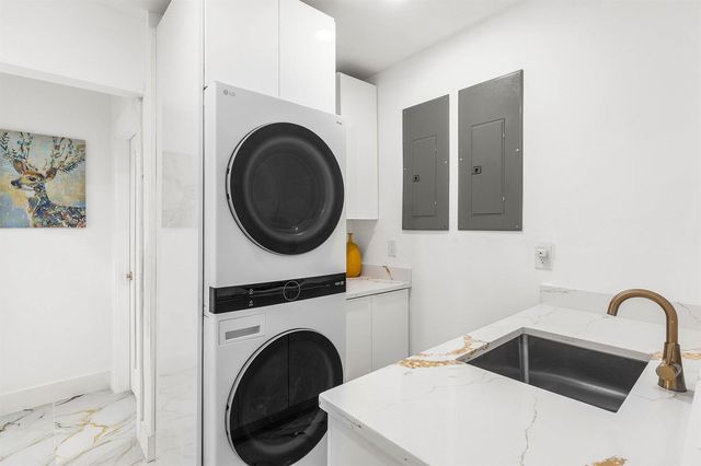 202 SE 4th Street, Delray Beach, FL 33483