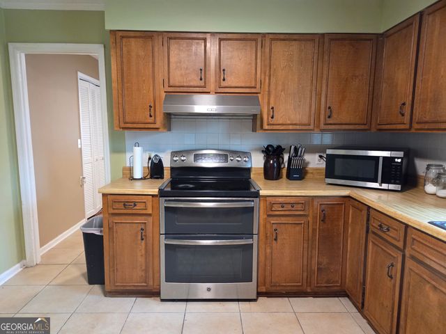 811 Estroff Drive, Vidalia, GA 30474