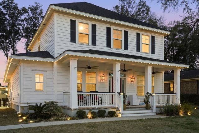 1055 Stonehenge Drive, Hanahan, SC 29410