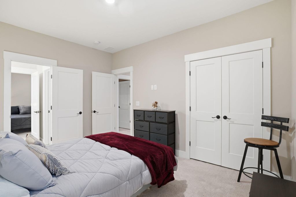 Image 27 of property listing at 1055 Stonehenge Drive, Hanahan, SC 29410