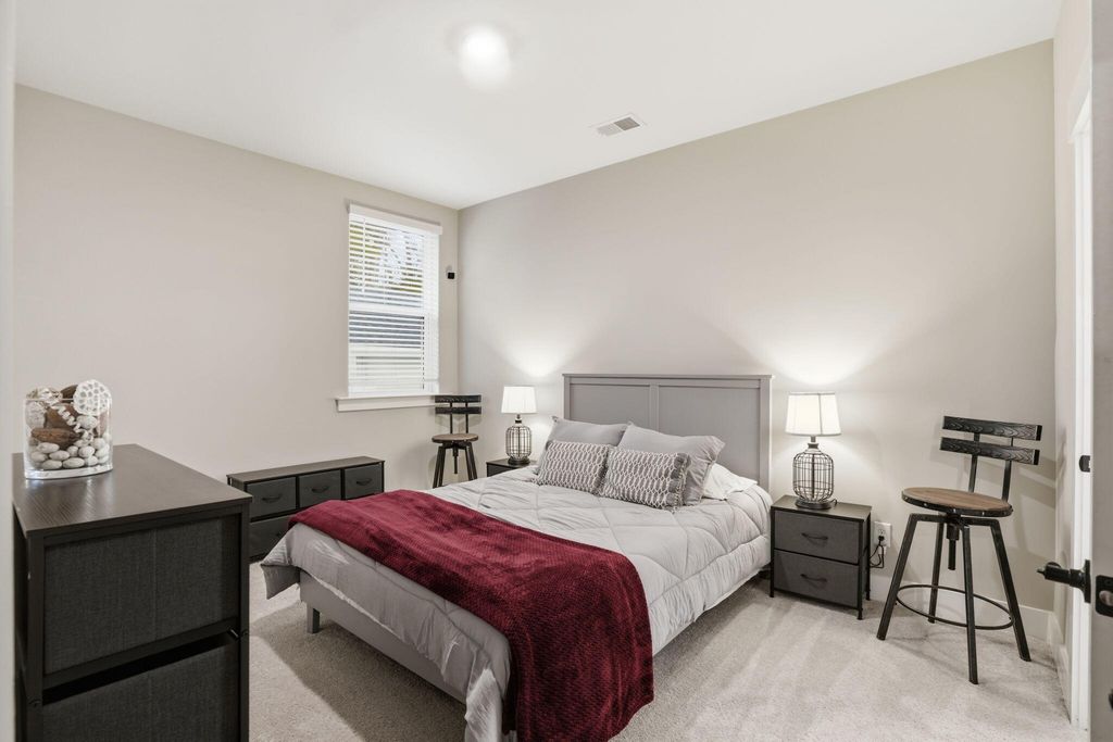 Image 28 of property listing at 1055 Stonehenge Drive, Hanahan, SC 29410