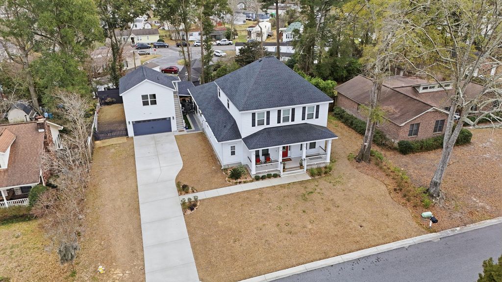 Image 38 of property listing at 1055 Stonehenge Drive, Hanahan, SC 29410