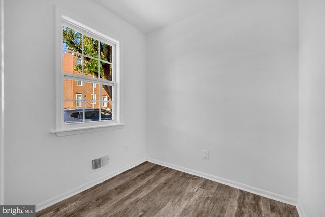 905 N CENTRAL AVE, Baltimore, MD 21202