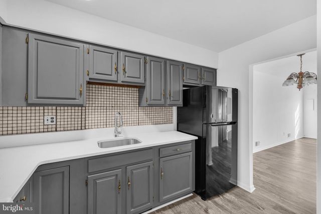 905 N CENTRAL AVE, Baltimore, MD 21202